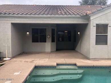 c6afb65641f05c42bdfbc4e4ef4a2eb1l-m27xd-