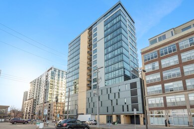 Portland Tower unit 1008, Minneapolis, MN 55415 - photo 5