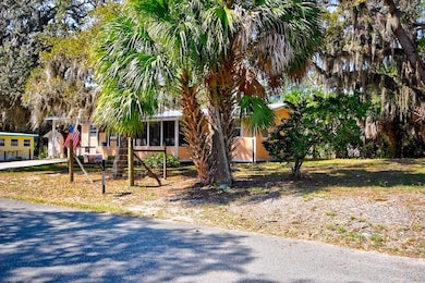 12406 Live Oak St, Cedar Key, FL 32625 - photo 2