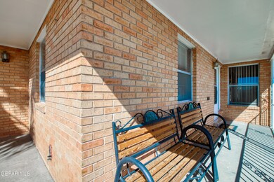 2617 Frankfort Ave, El Paso, TX 79930 - photo 7