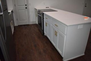 909 Leeper Dr, Denison, TX 75020 - photo 7