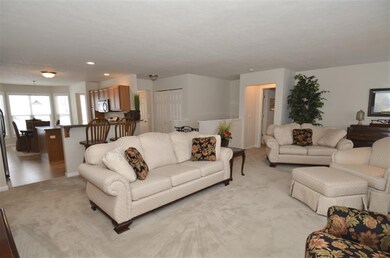 Open  and flowing floor plan