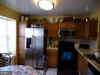 7635 Chadds Landing Way, Manassas, VA 20111 - photo 2