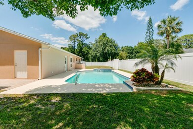 Backyard/Pool