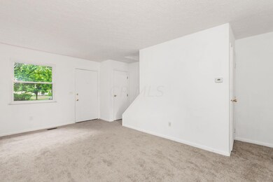 007_3_F 2238 Laurelwood Dr008