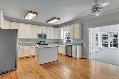 2301 Castlestone Rd, Midlothian, VA 23113 - photo 5