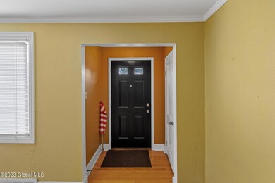 5-web-or-mls-211-stoodley-pl