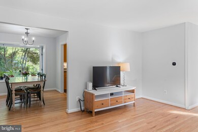 6805 Queens Ferry Rd, Baltimore, MD 21239 - photo 5