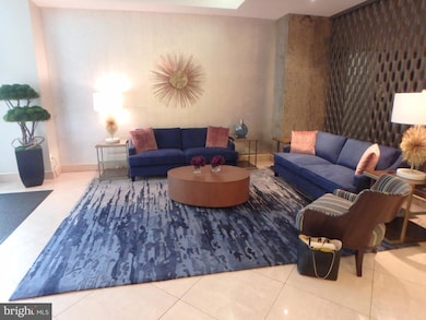 1011 Arlington Blvd unit 527, Arlington, VA 22209 - photo 5