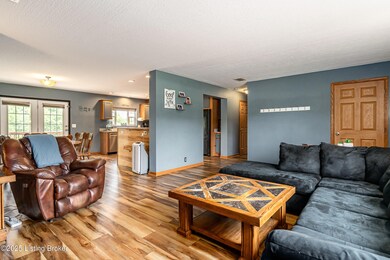 75 Baker Ct-23