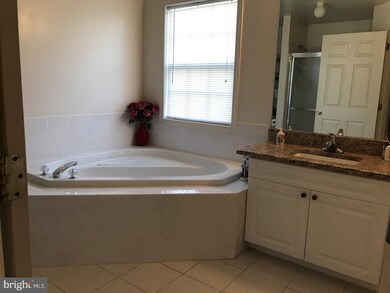 69 Tennyson Rd, East Windsor, NJ 08520 - photo 7