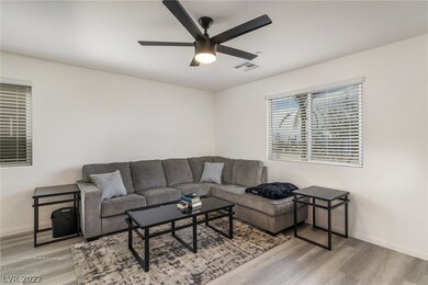 2820 Montage Sun Rd unit 5, Las Vegas, NV 89183 - photo 7