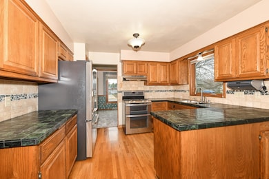 8262 63rd Ave, Pleasant Prairie, WI 53158 - photo 2