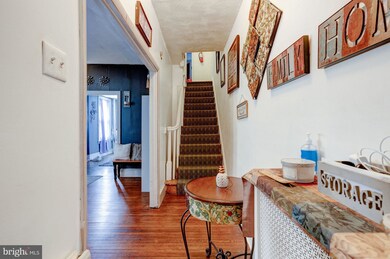 201 3 E Church Ln, Philadelphia, PA 19144 - photo 3