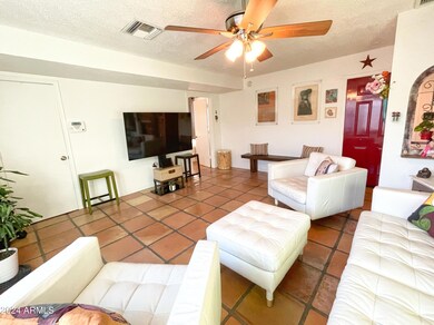 2107 E Monte Vista Rd, Phoenix, AZ 85006 - photo 3