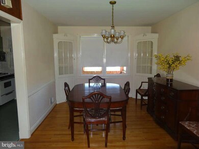 8631 Oakleigh Rd, Parkville, MD 21234 - photo 7