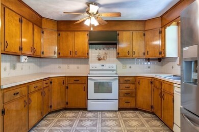 358 Chesterfield Rd, Leeds, MA 01053 - photo 3