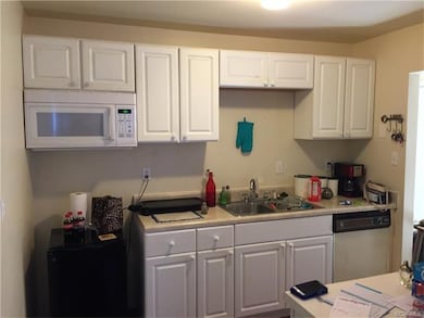 5510 Beulah Rd, North Chesterfield, VA 23237 - photo 2