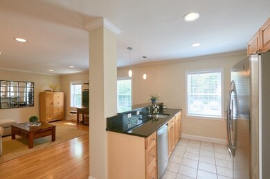 27 Commonwealth Ave unit 9, Chestnut Hill, MA 02467 - photo 5