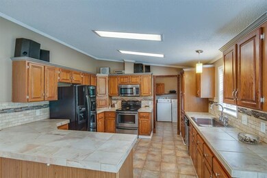 8193 E Chicago Rd, New Carlisle, IN 46552 - photo 7