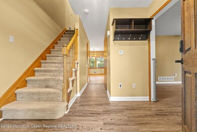 13-web-or-mls-NER08158