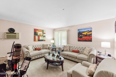 6 Pine Cluster Cir unit F, Manalapan, NJ 07726 - photo 3