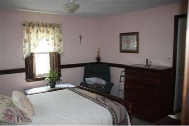 102 Conlyn Ave, Franklin, MA 02038 - photo 6