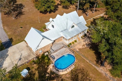 Drone / aerial view