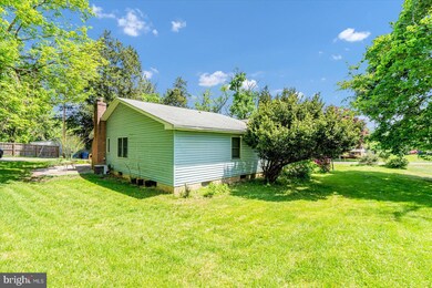 5872 Oakland Rd, Sykesville, MD 21784 - photo 4