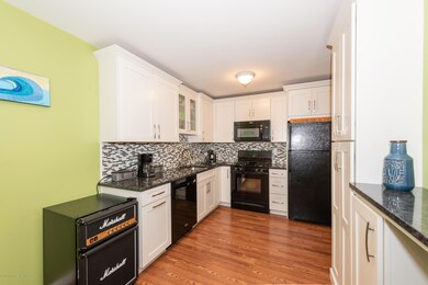 7 - Kitchen - 0038
