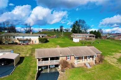 817 Midnight Dr, Chilhowie, VA 24319 - photo 6