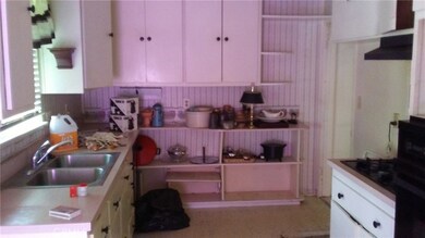 2117 W 157th St, Compton, CA 90220 - photo 4