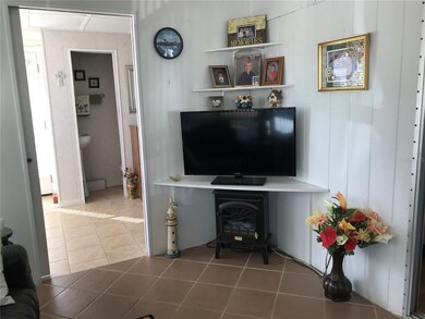 2000 E Bay Dr unit 13, Largo, FL 33771 - photo 5