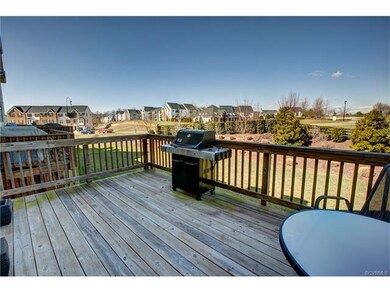 The large 16'x10' is perfect for entertaining