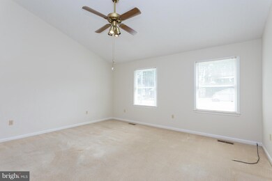 324 Monroe Dr, Colonial Beach, VA 22443 - photo 7