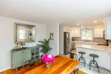 145 Macarthur Blvd, Wakefield, RI 02879 - photo 5