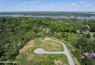 4503 Poplar Manor Rd, Louisville, KY 40207 - photo 2