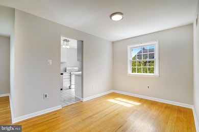 706 N Cleveland St, Arlington, VA 22201 - photo 7
