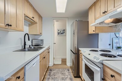 09 Kitchen Feature