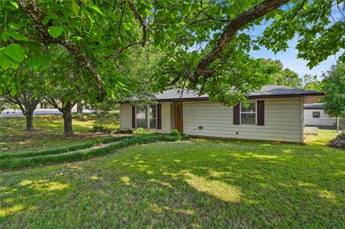 1000 Thatcher St, Denison, TX 75020 - photo 2