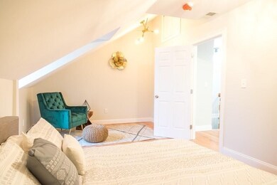 11 1/2 Mason St unit 3, Salem, MA 01970 - photo 3