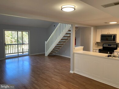 57 Dover Ct unit 7, Blackwood, NJ 08012 - photo 4