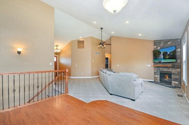 005-483-bridgeview-drive-plainwell-mi-49