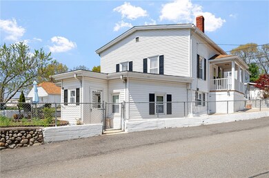 Second entrance view from Piedmont