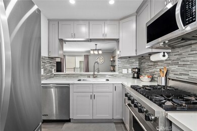 5230 Zelzah Ave unit 3, Encino, CA 91316 - photo 4