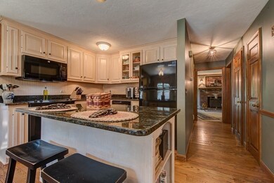 3 Morrison St, Bellingham, MA 02019 - photo 6