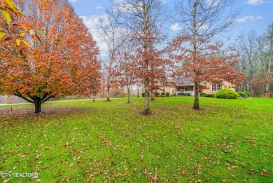 214 Woodhaven Dr, Crossville, TN 38571 - photo 4