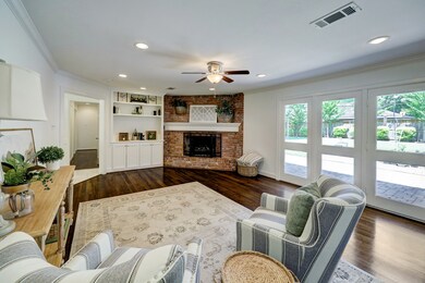 131 Stoney Creek Dr, Houston, TX 77024 - photo 7