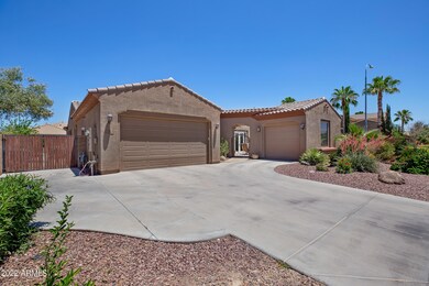 2624 E Honeysuckle Pl-1