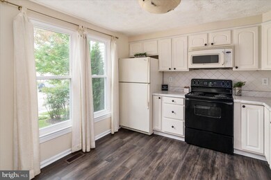 1193 Palmwood Ct, Arnold, MD 21012 - photo 7